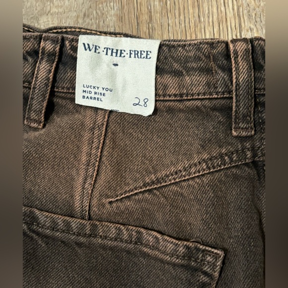 🔥Free People Good Luck Mid-Rise Barrel Jeans In Root Beer We The Free - Picture 8 of 14